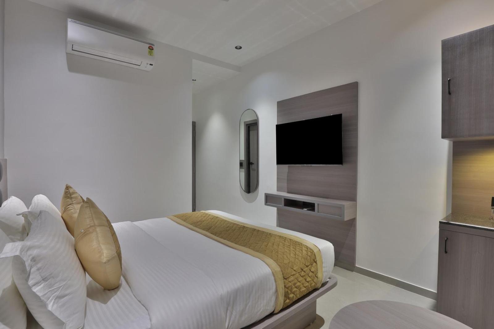 Hotel Legacy อาเมดาบัด ภายนอก รูปภาพ