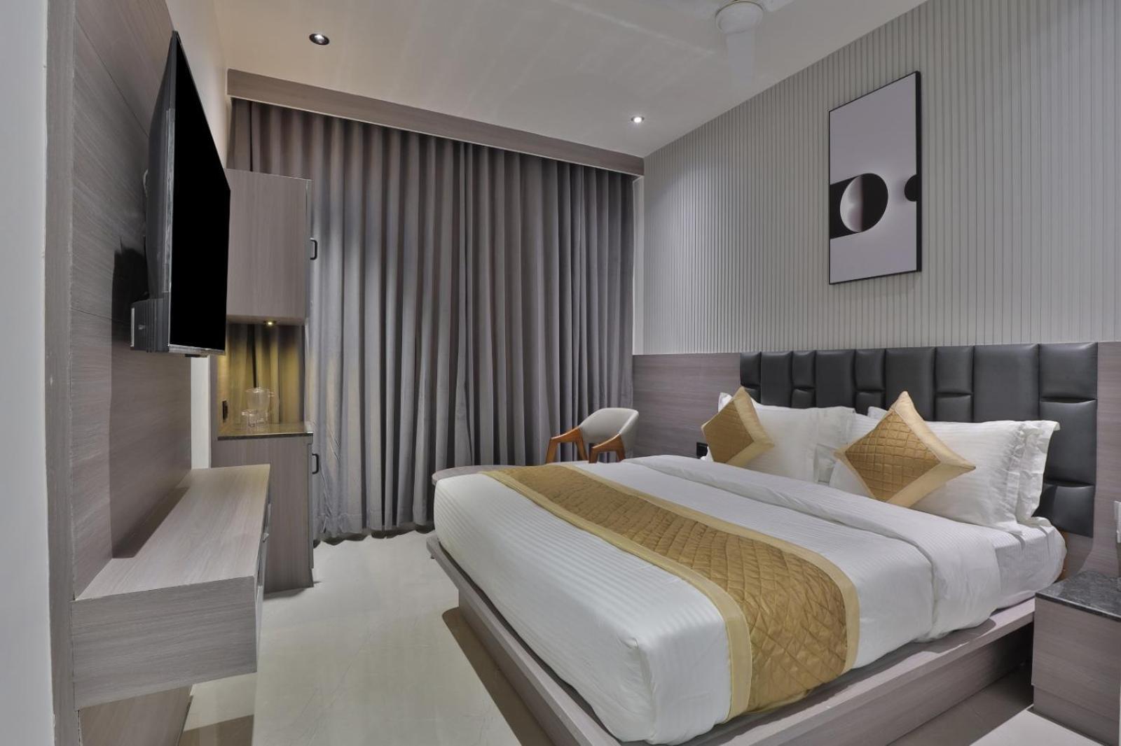 Hotel Legacy อาเมดาบัด ภายนอก รูปภาพ