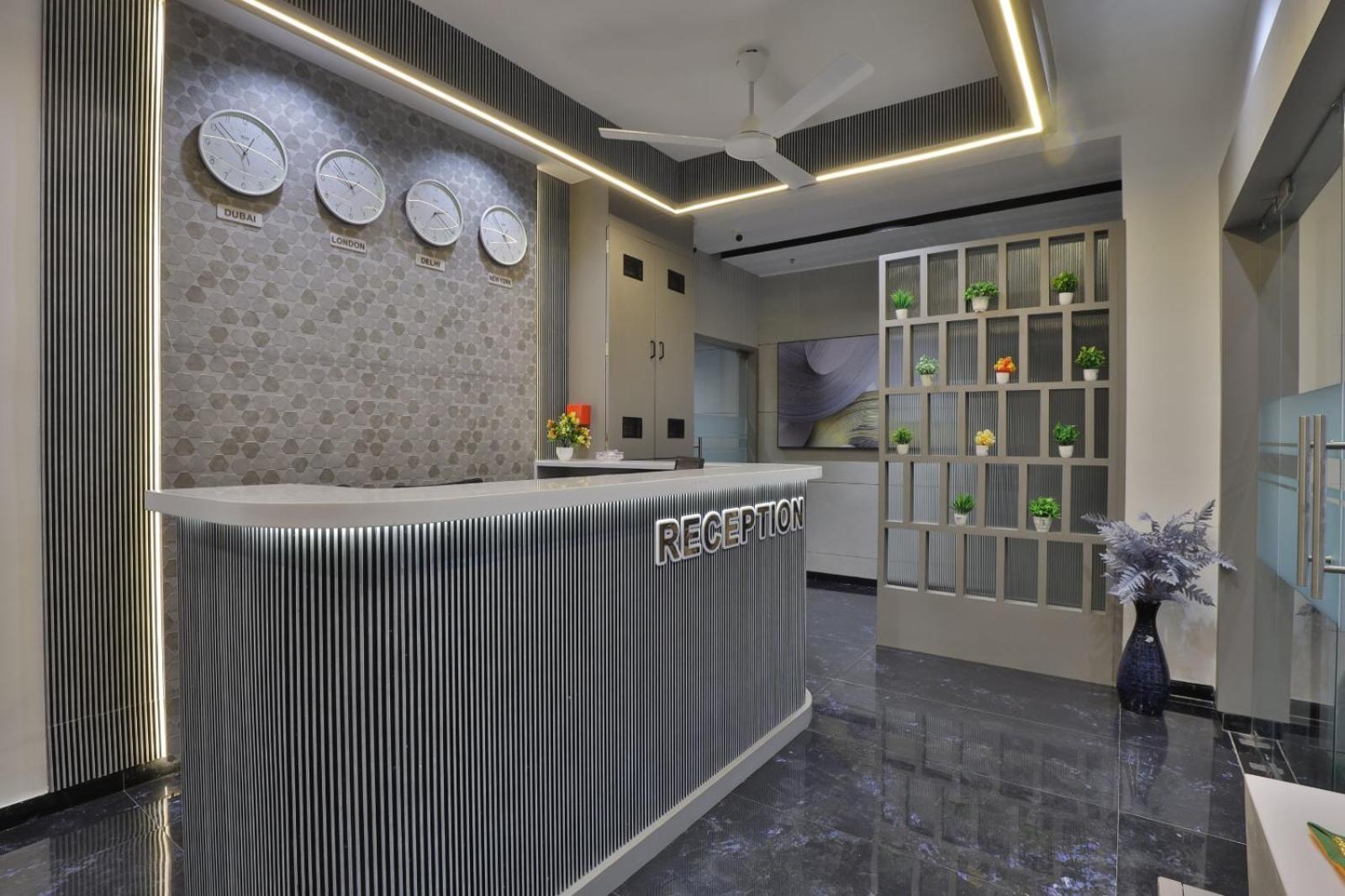 Hotel Legacy อาเมดาบัด ภายนอก รูปภาพ
