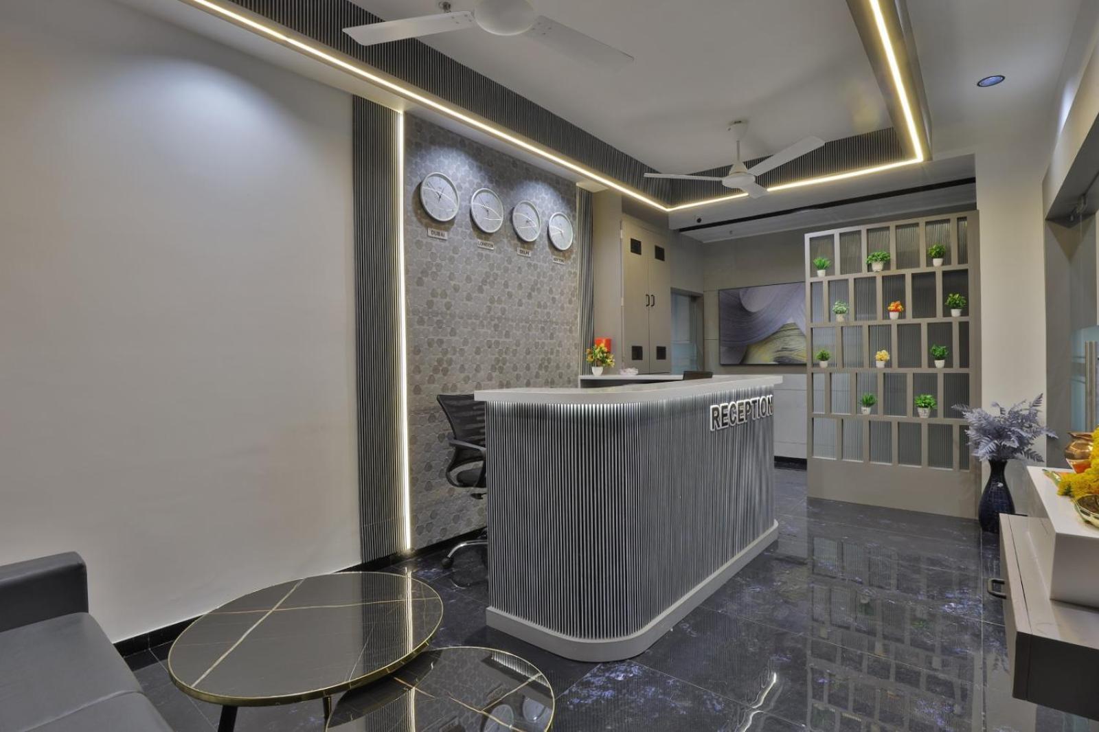 Hotel Legacy อาเมดาบัด ภายนอก รูปภาพ